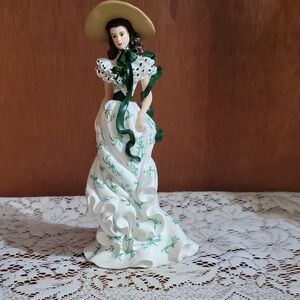 Hamilton Collection "Flower Of The South" Scarlett Figurine